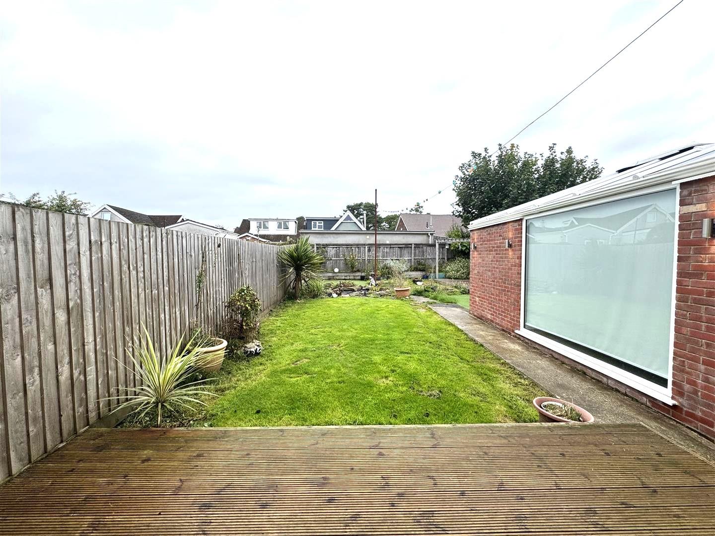 .Enfield Close, Cwmrhydyceirw, Swansea, SA6 6LW